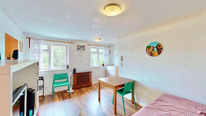 1 Bedroom Flat For Sale In Horsenden Lane North, Greenford, UB6