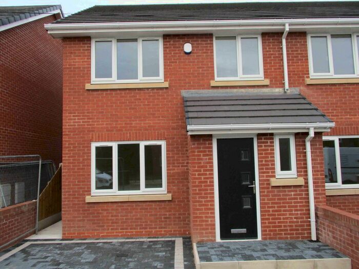 3 Bedroom Semi-Detached House To Rent In Cecil Street, Leigh, Greater Manchester, WN7
