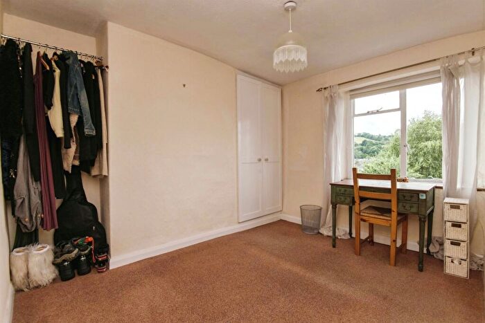 3 Bedroom Terraced House For Sale In St. Andrew Street, Tiverton, EX16