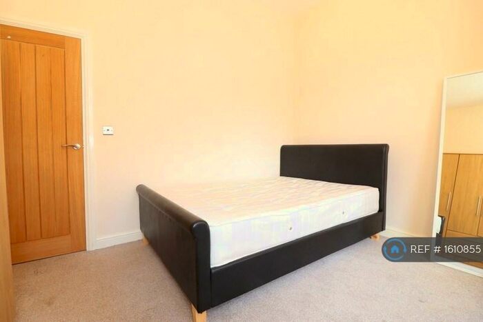 1 Bedroom Flat To Rent In Queen Victoria Road, Coventry, CV1