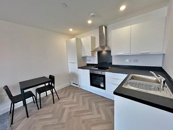 1 Bedroom Apartment To Rent In Richmond Village, Richmond Road, Cardiff (City), CF24