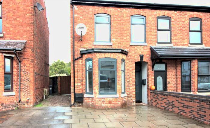 3 Bedroom Semi-Detached House To Rent In East Street, Southport, PR9