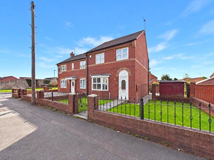 3 Bedroom Semi Detached House For Sale In Manor Road, St. Helen Auckland, Bishop Auckland, Durham, DL14