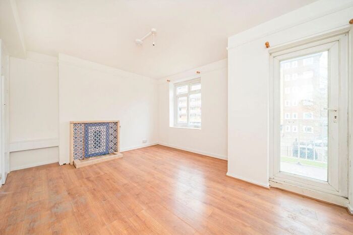 2 Bedroom Flat To Rent In Tulse Hill, Tulse Hill, SW2