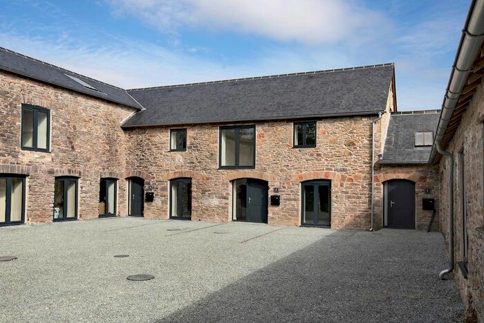 4 Bedroom Barn Conversion For Sale In Camelot, Higher Court Farm, Littlehempston, TQ9
