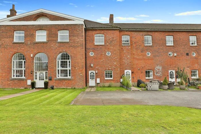 3 Bedroom Character Property For Sale In St. Georges, Wicklewood, Wymondham, NR18