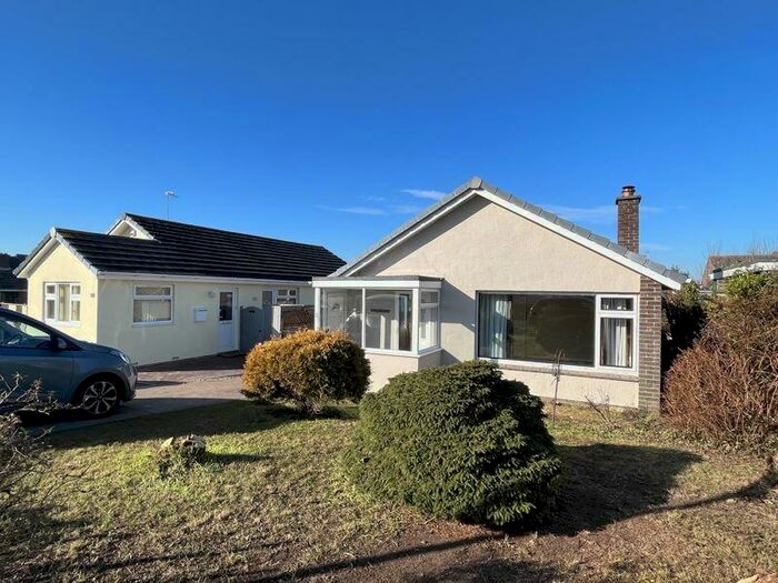 2 Bedroom Detached Bungalow To Rent In Ryeland Close, Wembury - Two Bedroom Bungalow In Coastal Village, PL9