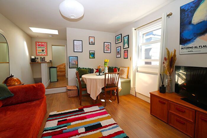 1 Bedroom Flat To Rent In Cavendish Road, London, N4