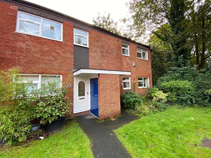 3 Bedroom Property To Rent In Beechfield Close, Sale, M33