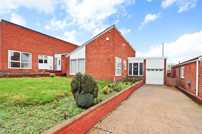3 Bedroom Bungalow For Sale In Wellgarth Road, Washington, Tyne And Wear, NE37