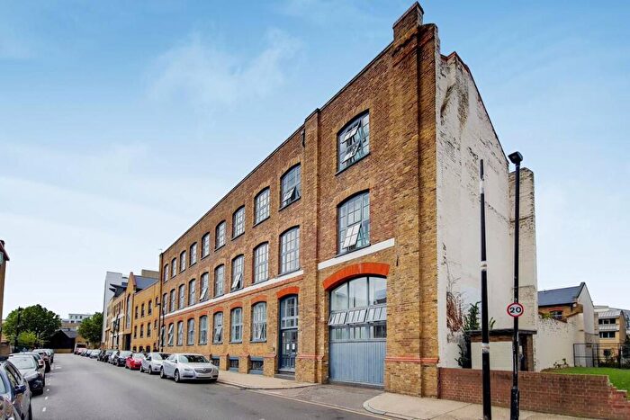 1 Bedroom Flat To Rent In Dod Street, , Tower Hamlets, London, E14