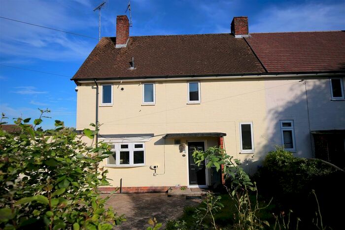 3 Bedroom Semi-Detached House To Rent In The Avenue, Borough Green, Sevenoaks, TN15