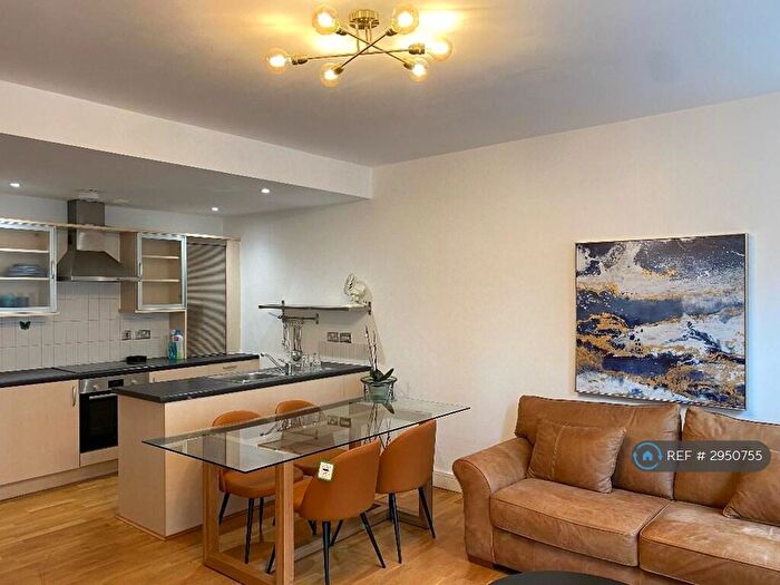 1 Bedroom Flat To Rent In Princess Street, Manchester, M1
