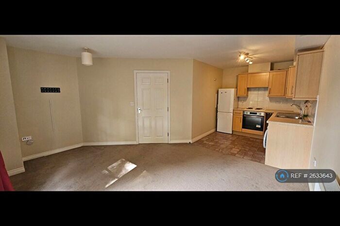 1 Bedroom Flat To Rent In Winton Close, Winchester, SO22