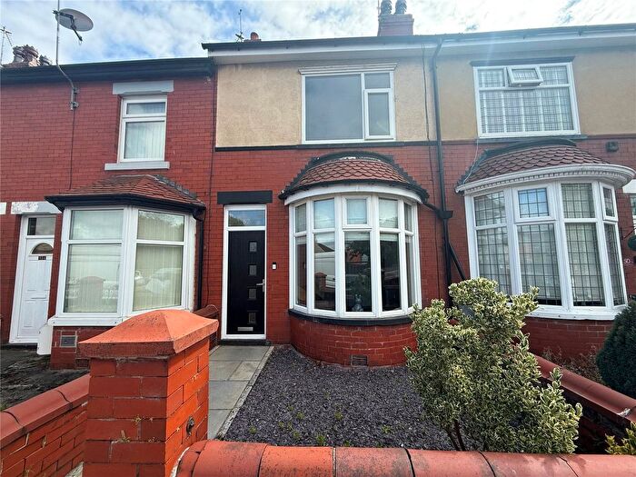 2 Bedroom Terraced House For Sale In Lynwood Avenue, Blackpool, Lancashire, FY3
