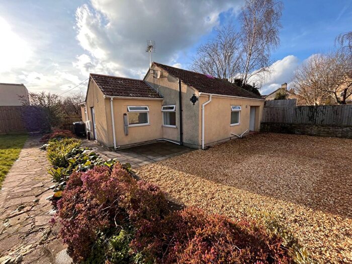 2 Bedroom Bungalow To Rent In Upper Regents Park, Bradford-On-Avon, BA15