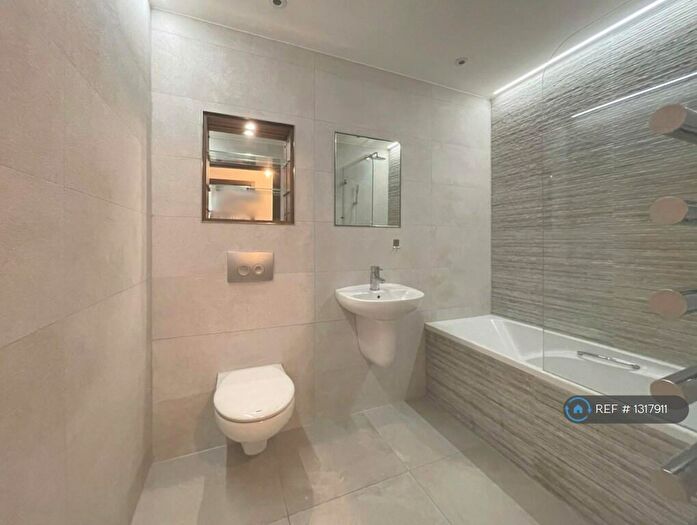 1 Bedroom Flat To Rent In Bridges Court Road, London, SW11