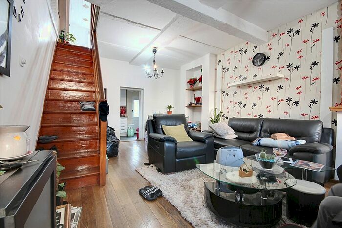 2 Bedroom Terraced House To Rent In Sunnyside Road South, London N9