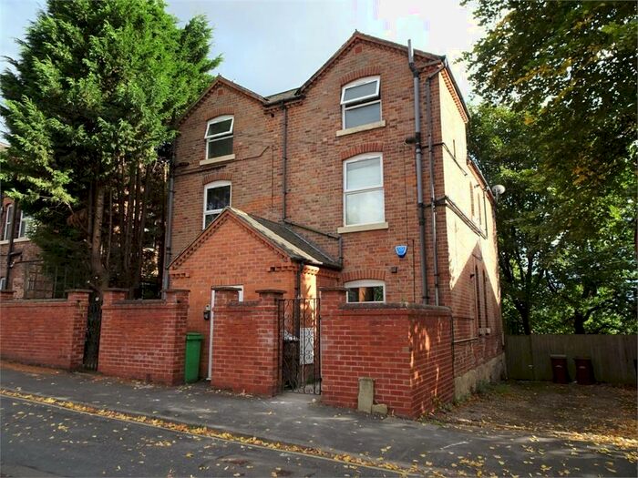 2 Bedroom Flat To Rent In Park Road, Lenton, Nottingham, NG7