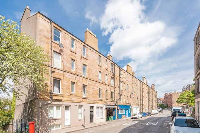 1 Bedroom Flat To Rent In Broughton Road, Edinburgh, EH7