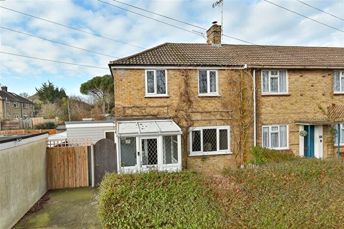 2 Bedroom Semi Detached House For Sale In St. Peter's Court, Faversham, Kent, ME13