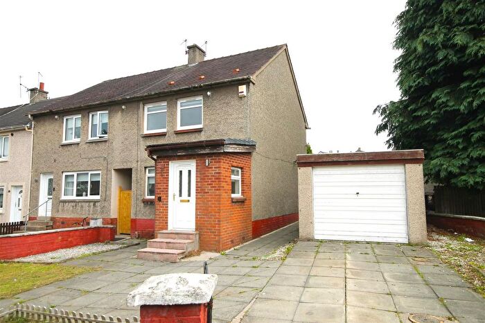 3 Bedroom Terraced House For Sale In Kelso Quadrant, Coatbridge, ML5