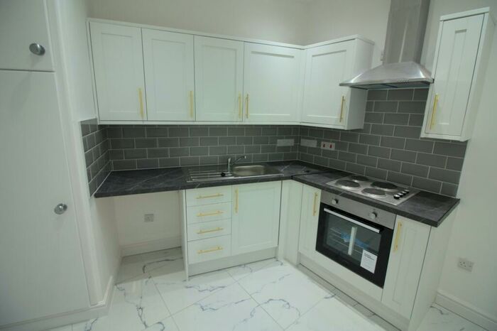 Apartment To Rent In Clock Buildings, Leeds, West Yorkshire, LS8