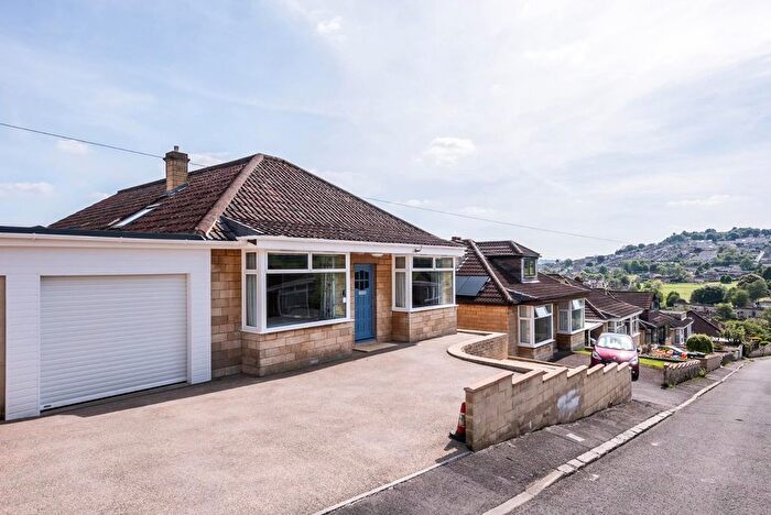 4 Bedroom Detached House To Rent In Bennetts Road, Larkhall, Bath, BA1
