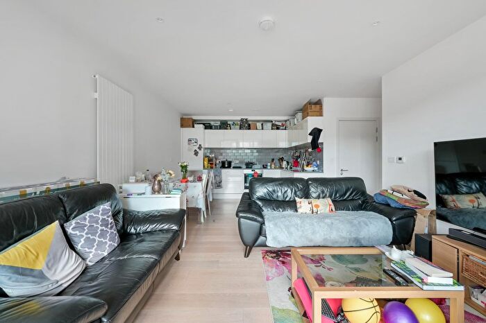 2 Bedroom Flat To Rent In Summerston House, Royal Wharf, London, E16