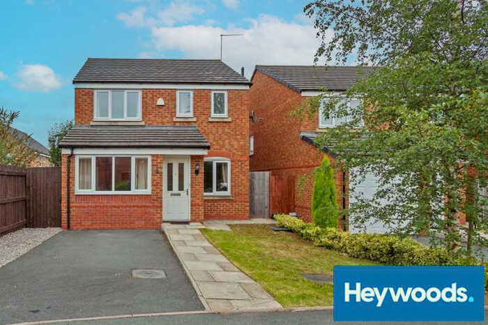 4 Bedroom Detached House To Rent In Brent Close, Newcastle-under-Lyme, ST5
