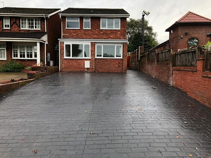 3 Bedroom End Terrace House For Sale In Harden Road, Bloxwich, WS3