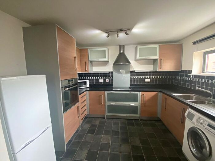 2 Bedroom Flat To Rent In St. Christophers Court, Maritime Quarter, Swansea, SA1