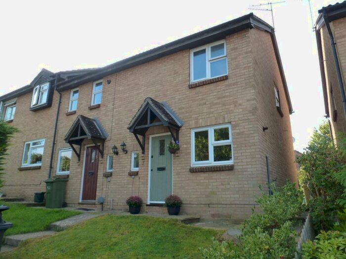 2 Bedroom End Of Terrace House To Rent In Ashbury Crescent, Guildford, GU4