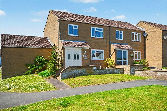 3 Bedroom End Terrace House For Sale In Knightstone Close, Kingsbury Episcopi, Martock, Somerset, TA12