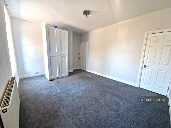 4 Bedroom Terraced House To Rent In Springvale Road, Sheffield, S10