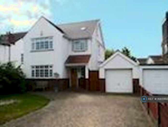 4 Bedroom Detached House To Rent In Hillsview Road, Southport, PR8