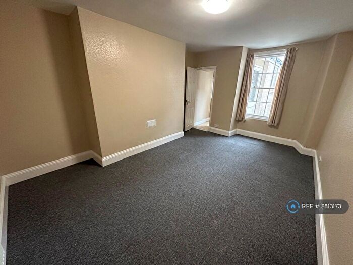 1 Bedroom Flat To Rent In Kingsdown Parade, Bristol, BS6