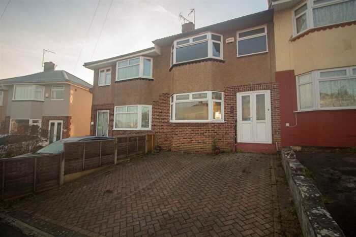 3 Bedroom Terraced House To Rent In Crispin Way, Kingswood, BS15