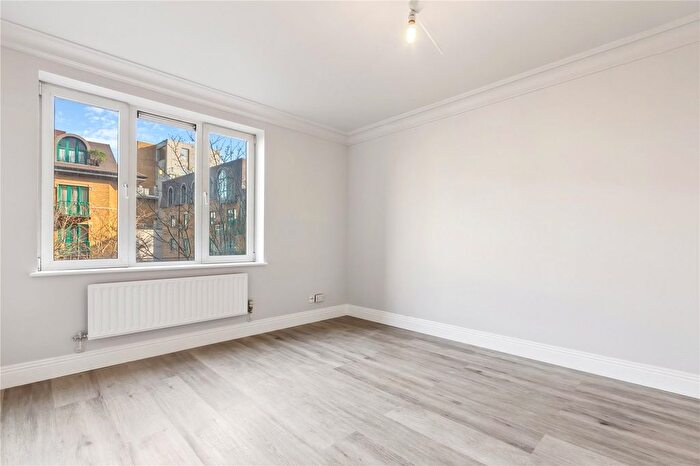 1 Bedroom Flat To Rent In Westminster Bridge Road, London, SE1