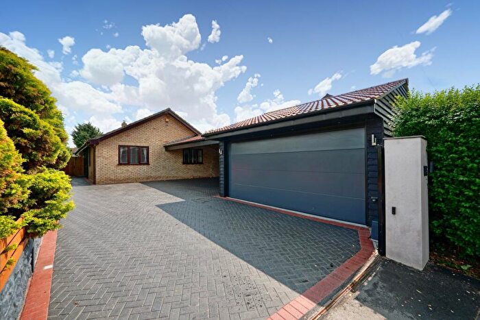 4 Bedroom Bungalow For Sale In Rusts Lane, Alconbury, Huntingdon, PE28