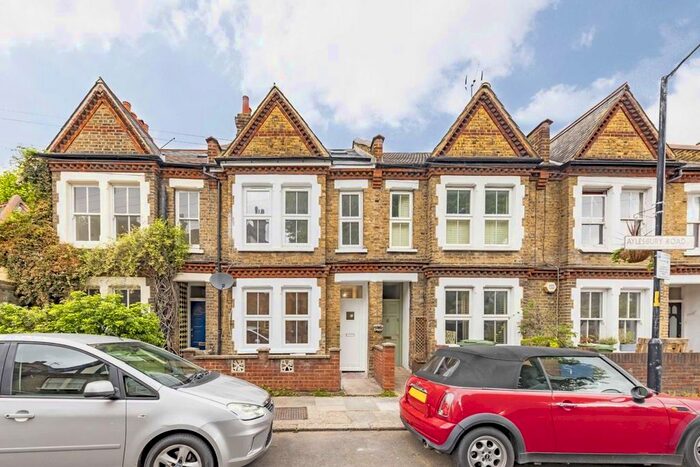 4 Bedroom Terraced House To Rent In Aylesbury Road, London, SE17