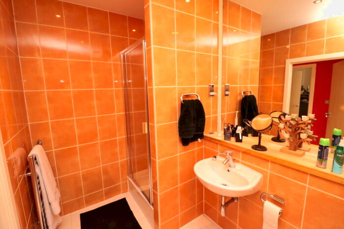 1 Bedroom Apartment For Sale In Branston Street, Birmingham, B18