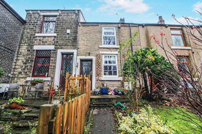 2 Bedroom Terraced House For Sale In Park Terrace, Glossop, Derbyshire, SK13