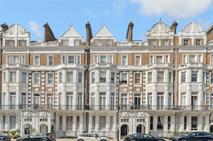 2 Bedroom Flat For Sale In Harrington Gardens, South Kensington, London, SW7