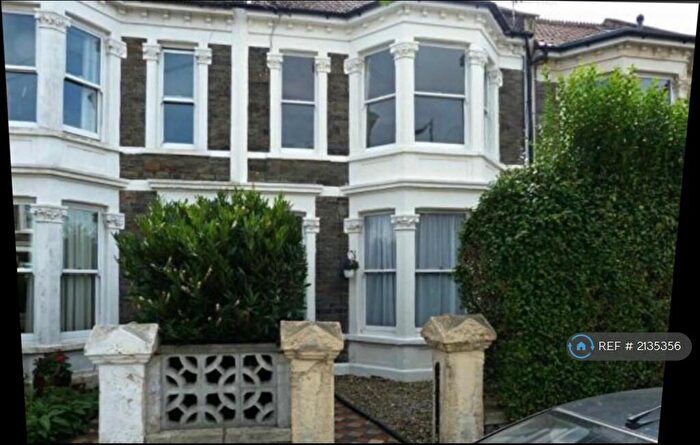 1 Bedroom Flat To Rent In Knowle, Bristol, BS4