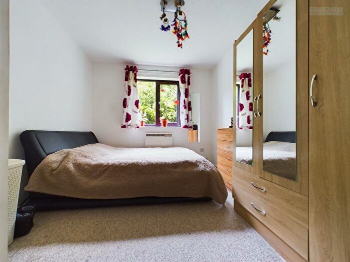 1 Bedroom Flat For Sale In Hadrians Court, Peterborough, PE2