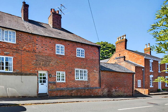 3 Bedroom Cottage For Sale In Bell Lane, Burton Overy, LE8