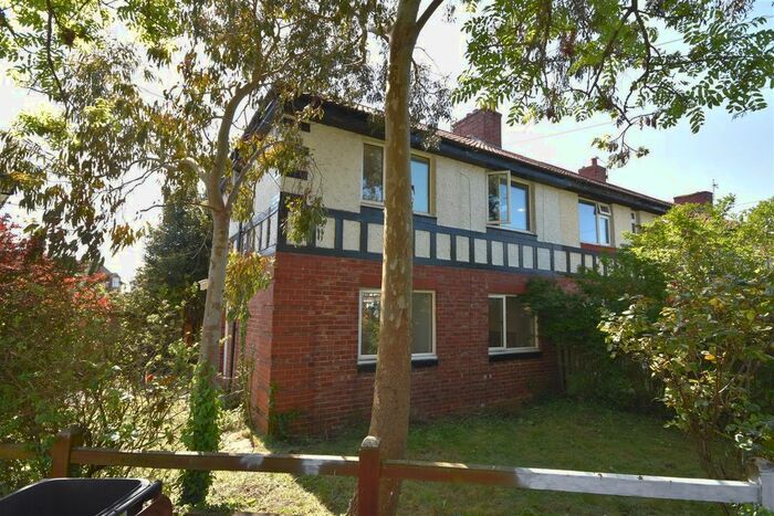 3 Bedroom End Of Terrace House To Rent In Musgrave Gardens, Gilesgate, Durham, DH1