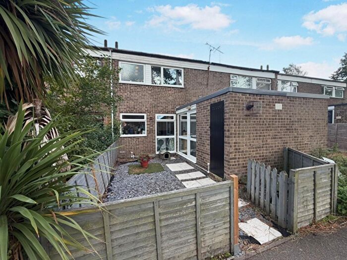 3 Bedroom Terraced House For Sale In Warren Close, Brandon, IP27