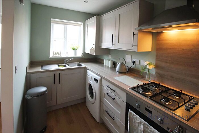 2 Bedroom Semi-Detached House For Sale In Broadfield Meadows, Callerton, Newcastle Upon Tyne, Tyne And Wear, NE5